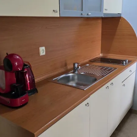 66 Apartament *