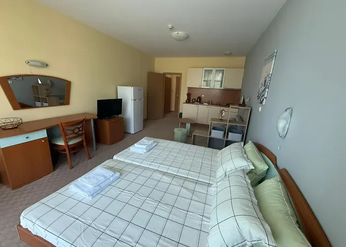 Apartment 66 Golden Sands